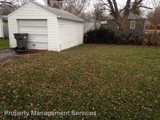 1934 N Bosart Ave - Photo 2 of 9