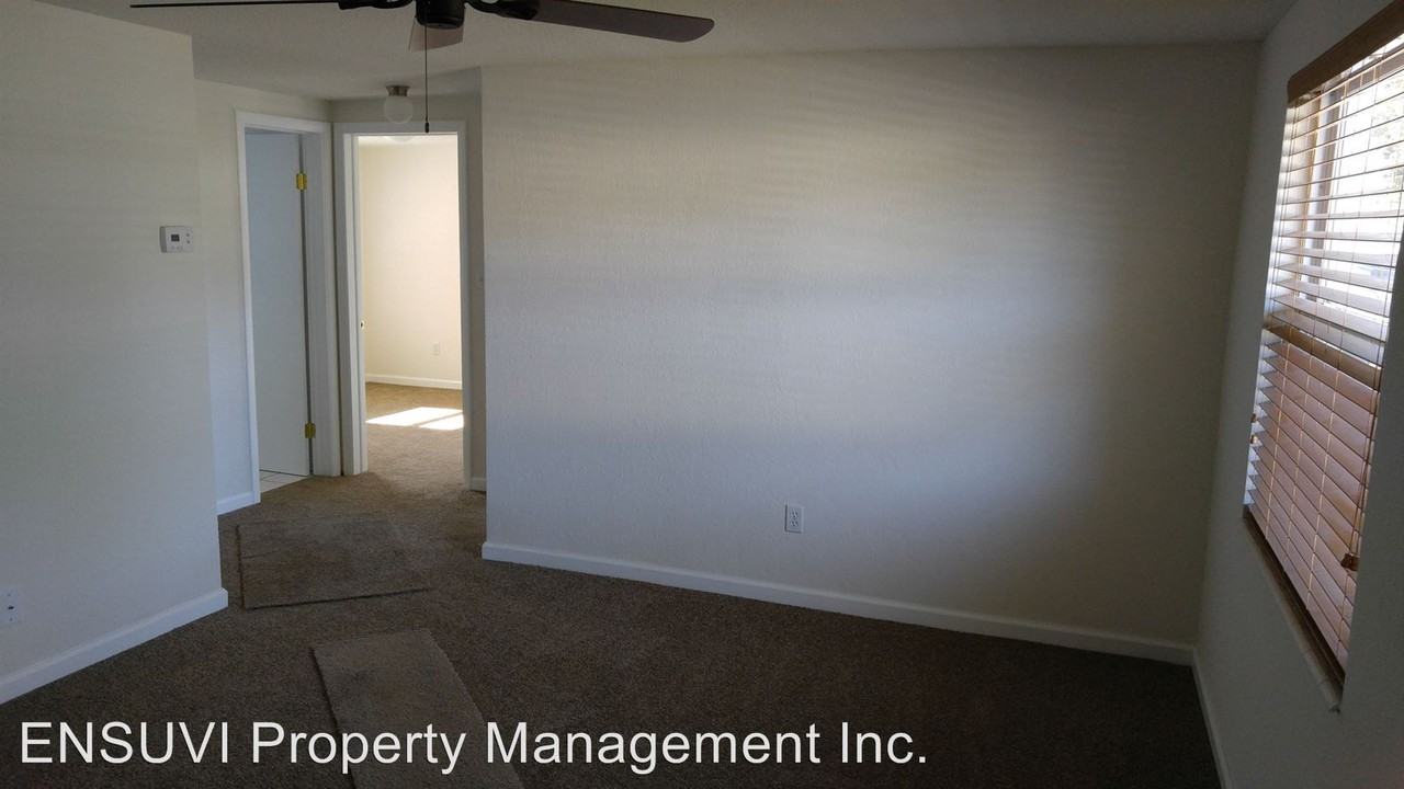 5026 Vickers Dr - Photo 2 of 17