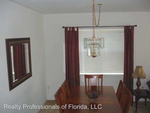 1744 Pine Ridge Dr - Photo 3 of 12