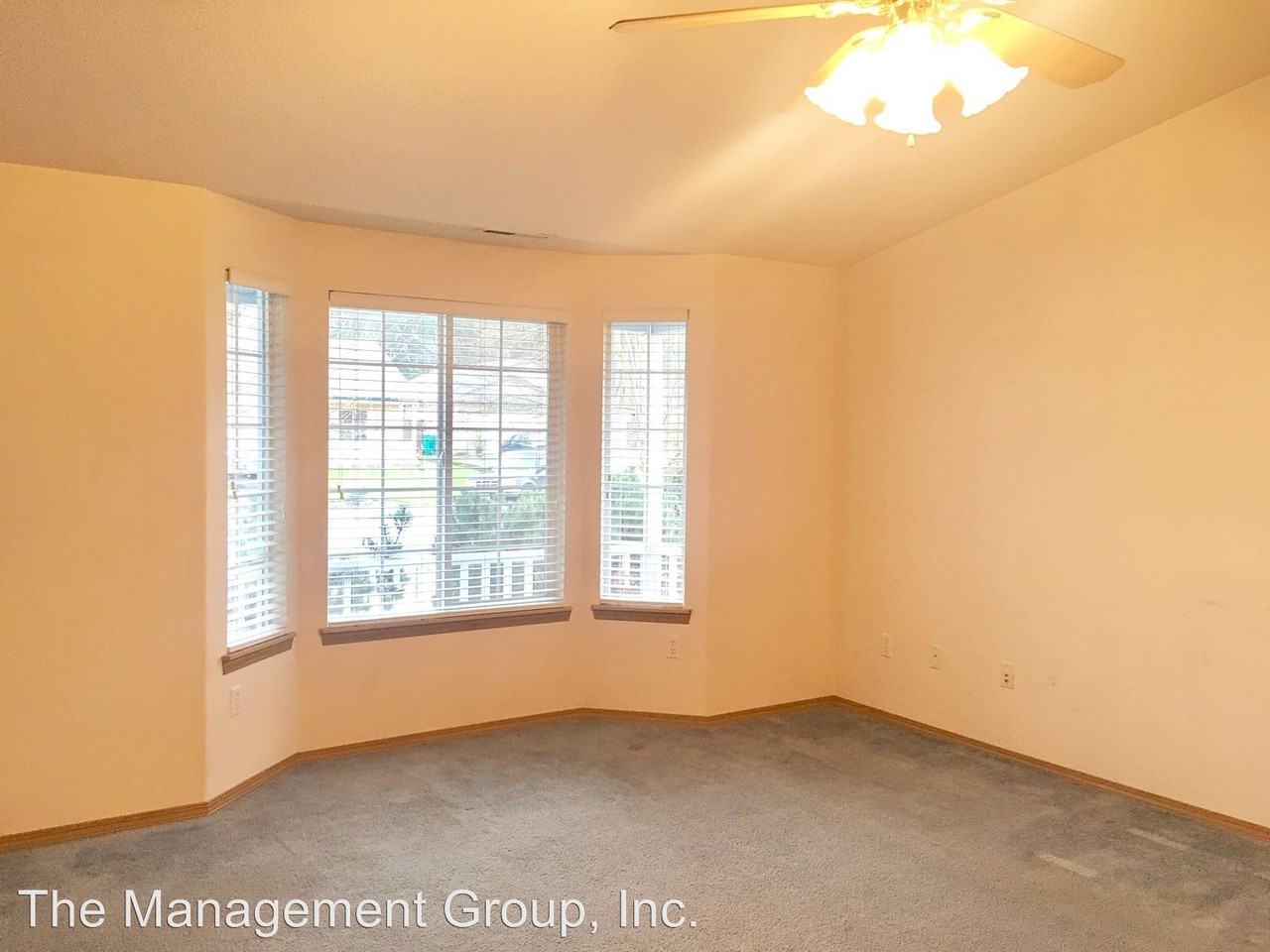 7613 NE 152nd Ct - Photo 3 of 10