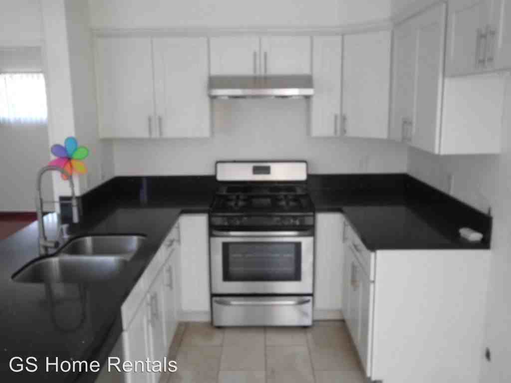 3480 Garfield - Photo 3 of 4