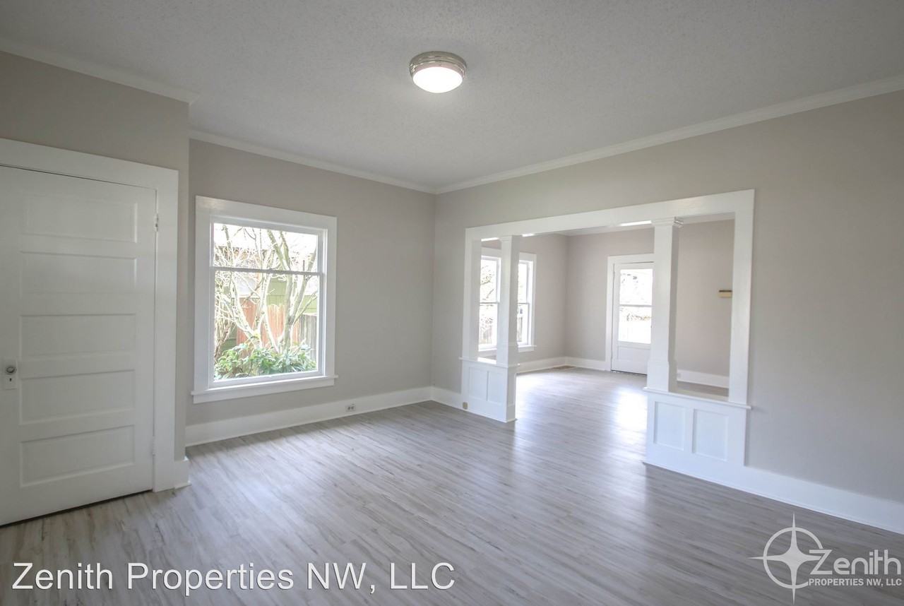 315 W 27th St - Photo 2 of 21
