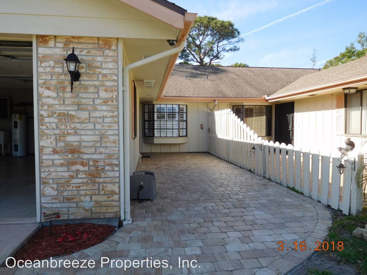 23 Lake Fairgreen Cir - Photo 2 of 33