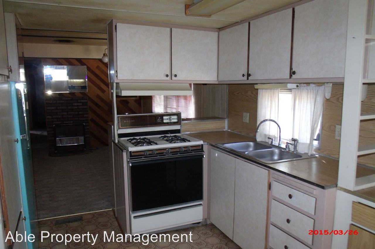 513 North Drive - Photo 2 of 4