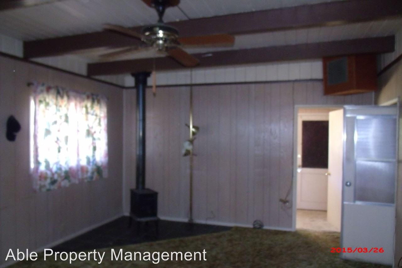 513 North Drive - Photo 3 of 4