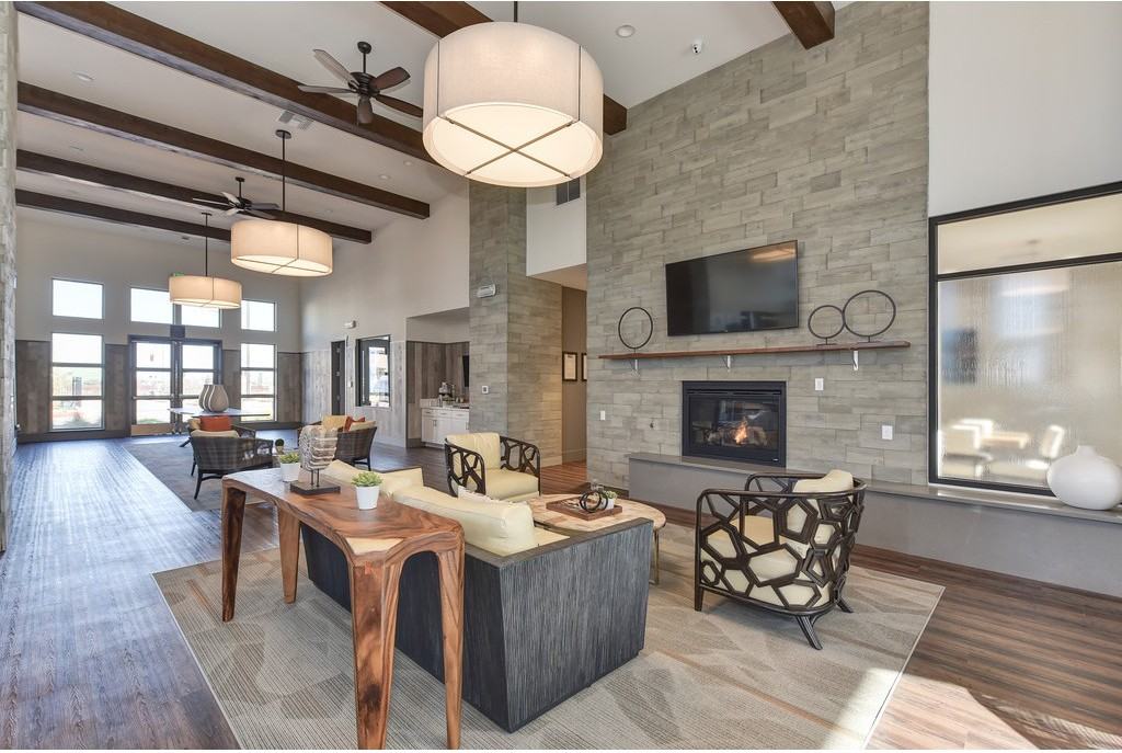 Gateway Crossing - Photo 3 of 25