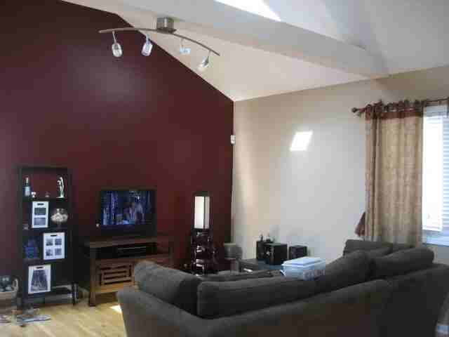 2406 W Flournoy St #4 - Photo 3 of 8