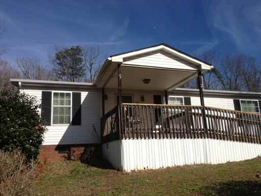 447 Cherokee Ford Rd - Photo 2 of 5