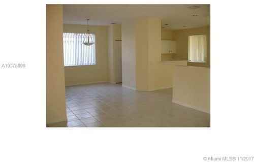 1383 Canary Island Dr - Photo 3 of 8