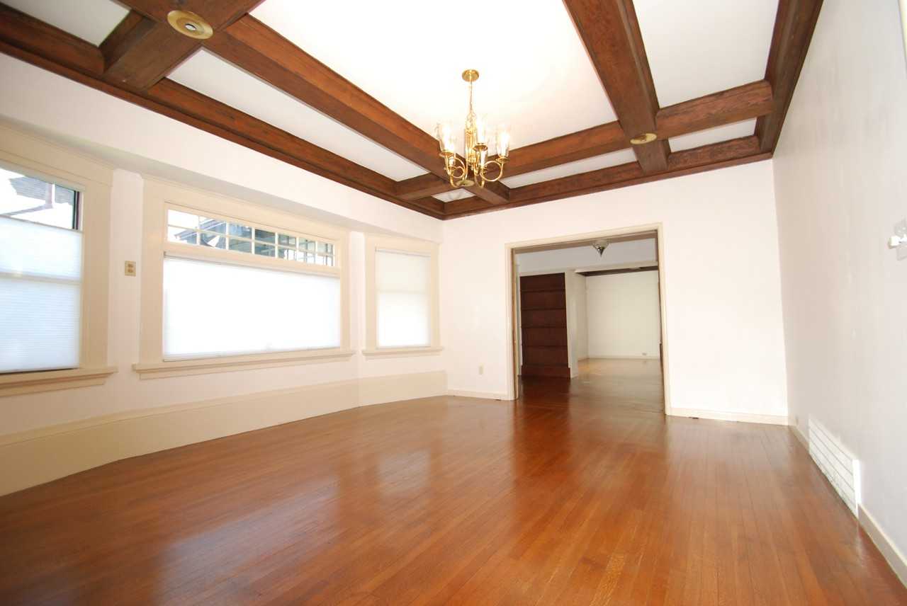 6604 Dana St - Photo 3 of 5