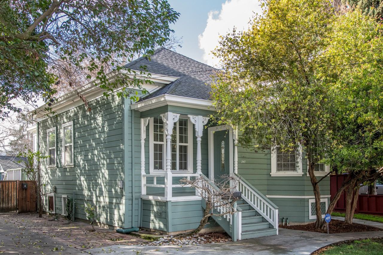 347 S 18th St - Photo 2 of 14