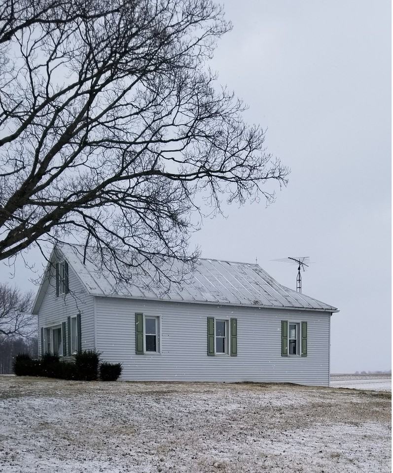 2135 Byrket Rd - Photo 2 of 18