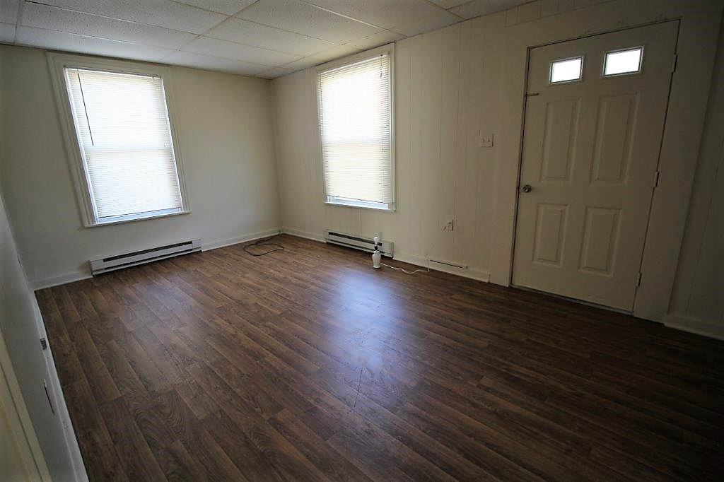 5000 Lincoln Hwy - Photo 2 of 8