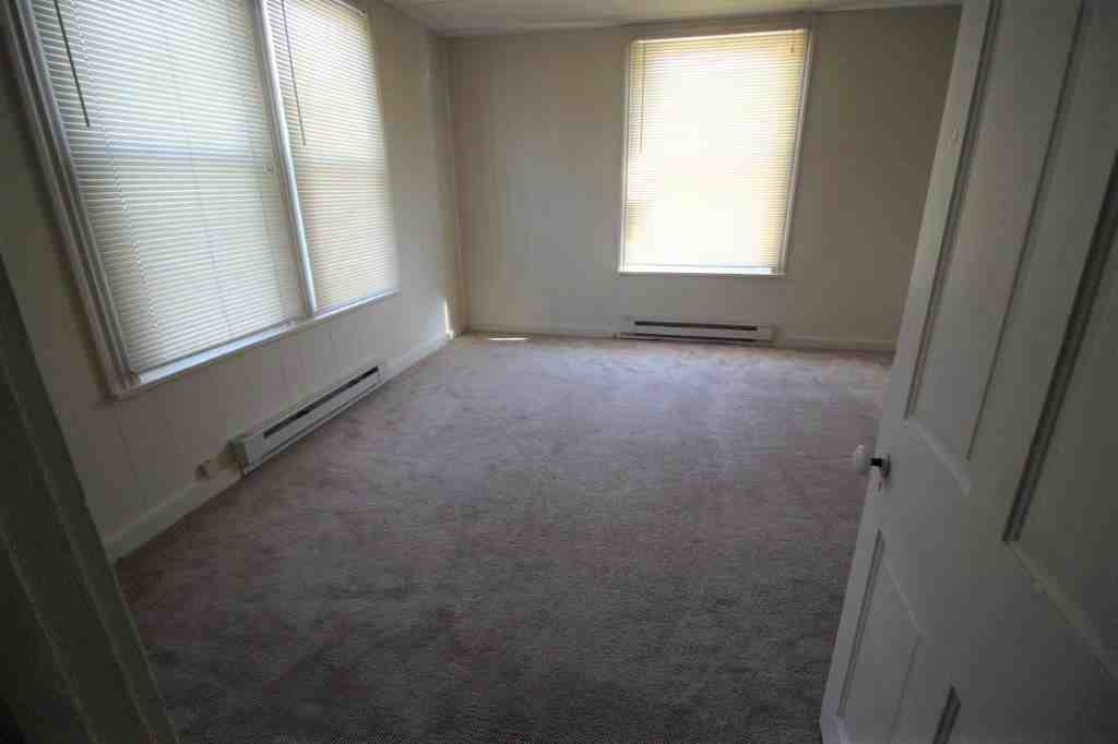 5000 Lincoln Hwy - Photo 3 of 8