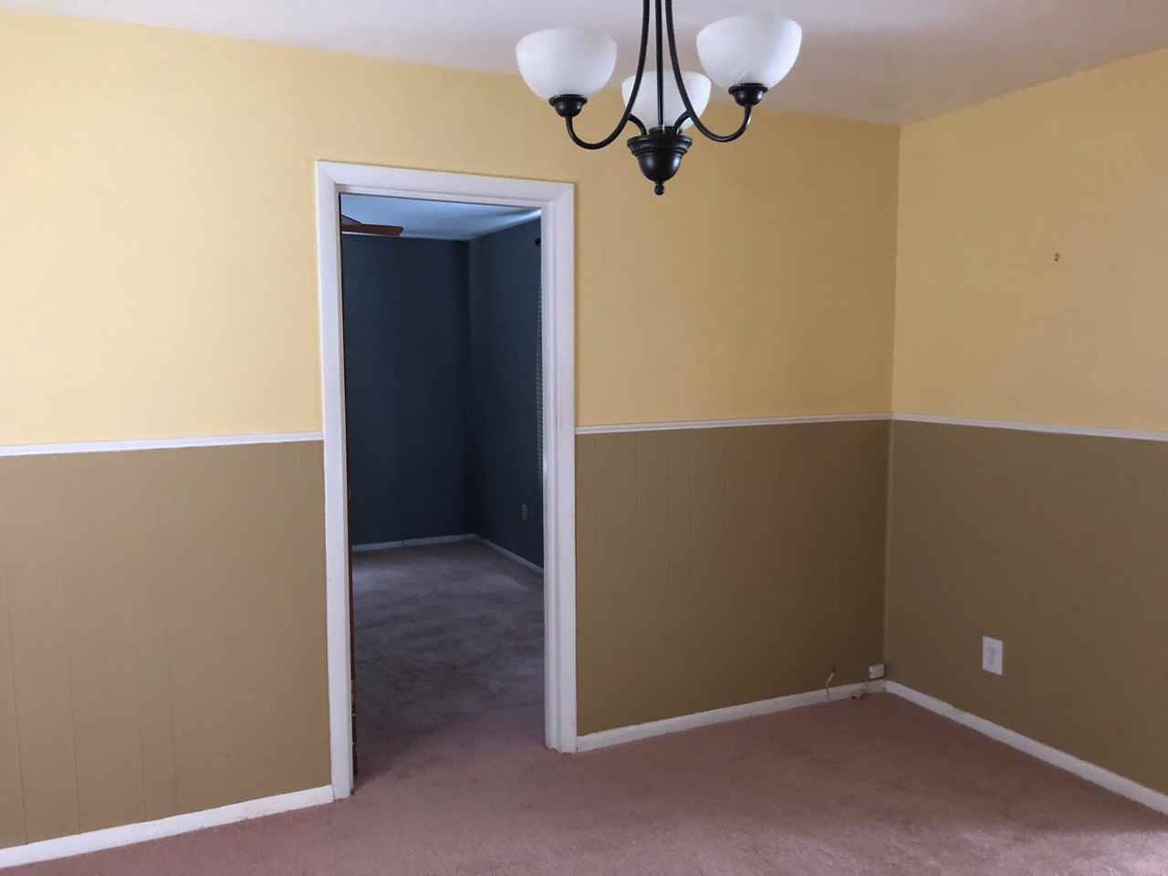 2348 Wengler Ave - Photo 3 of 9