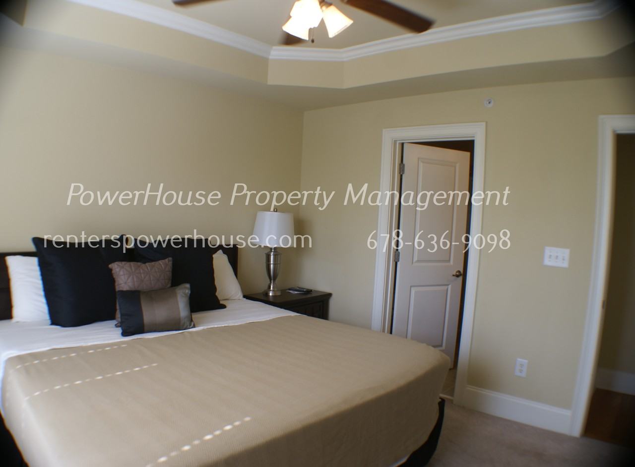 2676 Wander Trail - Photo 3 of 10