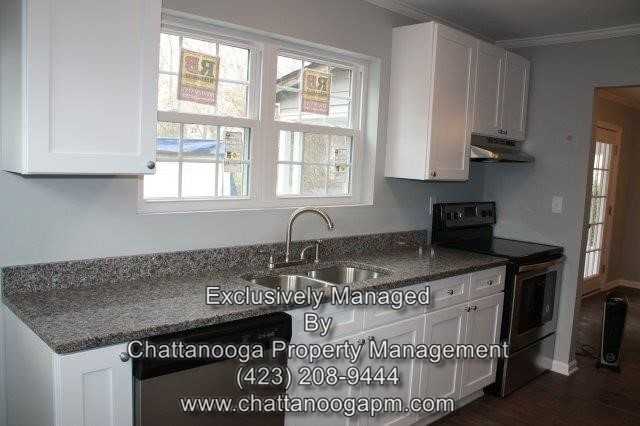 4815 Bill Jones Rd - Photo 3 of 21