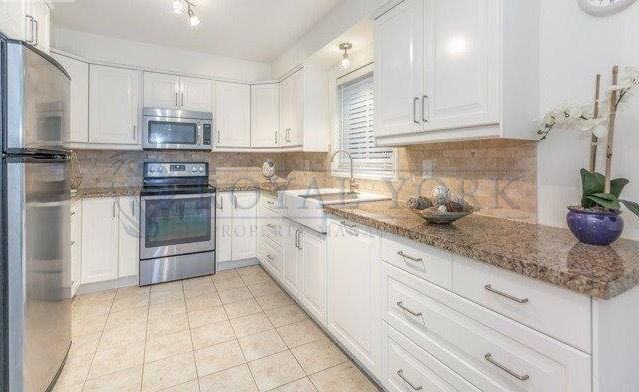 1385 Monks Passage - Photo 3 of 17