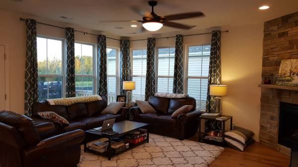 16624 Gossamer Dr - Photo 3 of 5