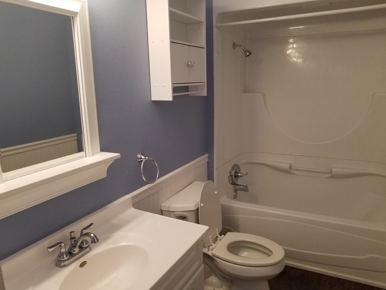 2532 S Mulberry St - Photo 2 of 5