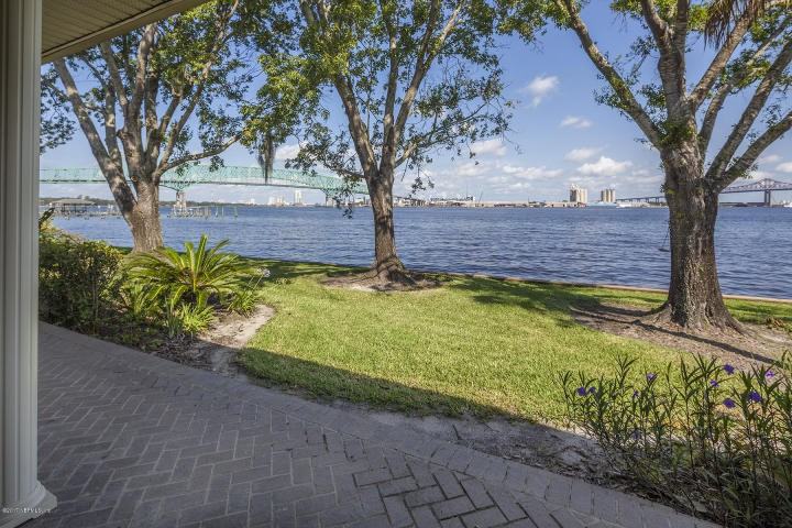 4626 Empire Ave - Photo 3 of 23