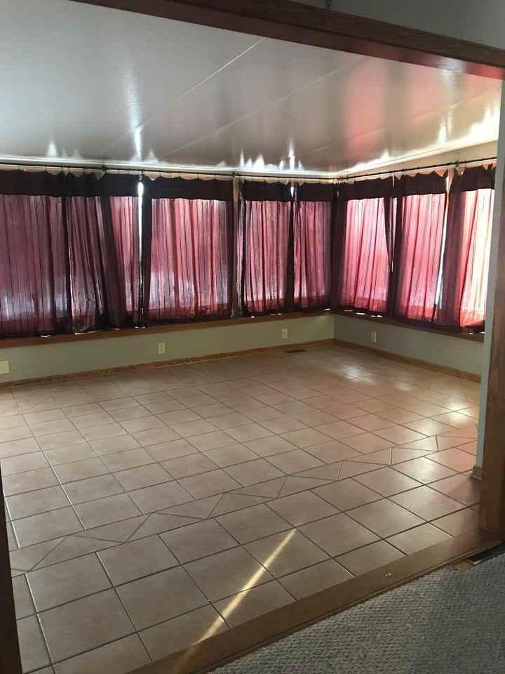 1045 E Meadow Terrace - Photo 3 of 7