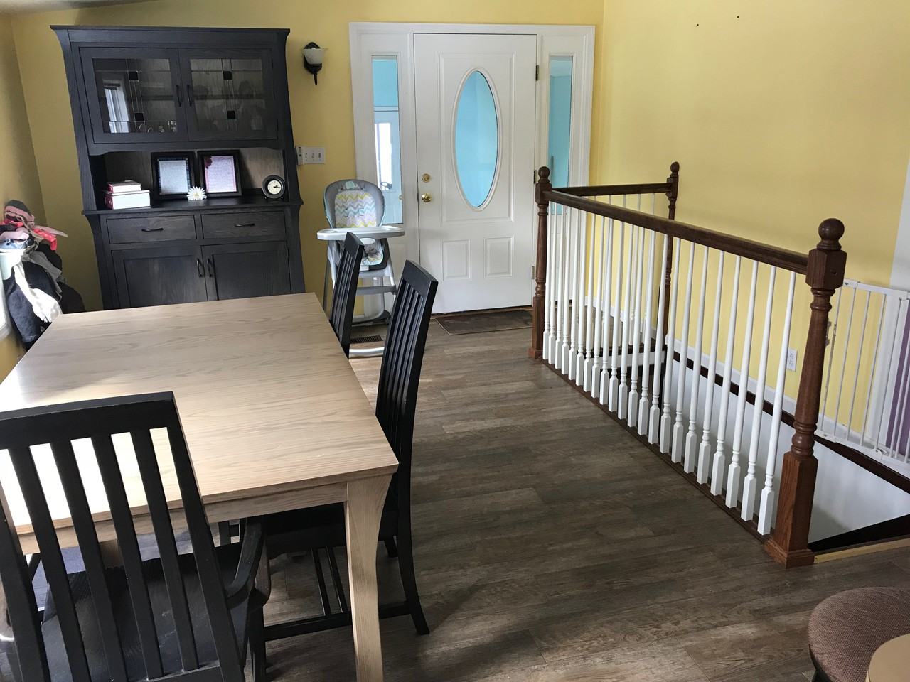 706 Georgetown Rd - Photo 3 of 9