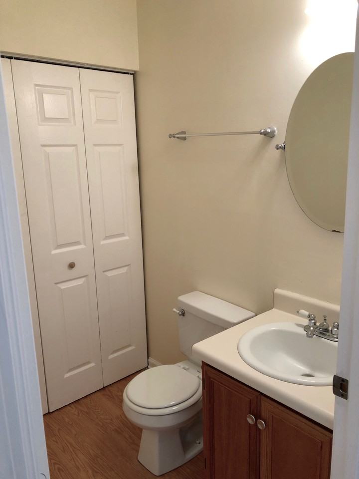 7064 Grinder Ct - Photo 2 of 6