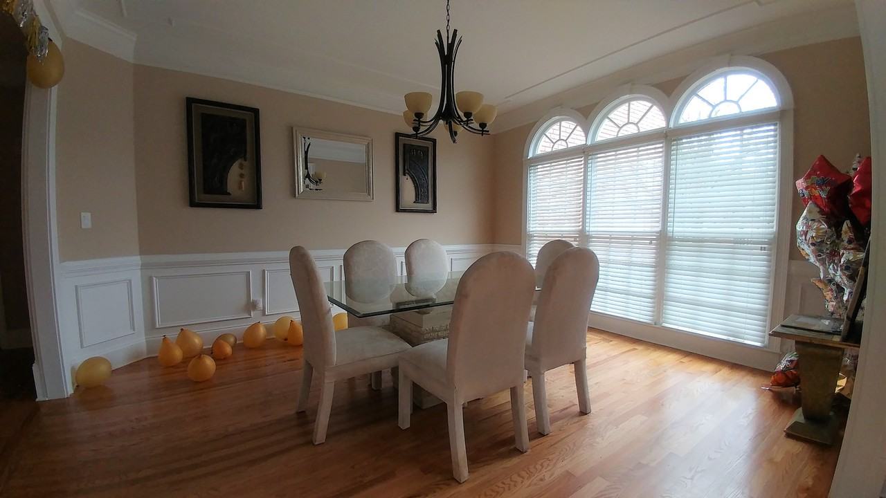 635 St Regis Ln - Photo 3 of 16