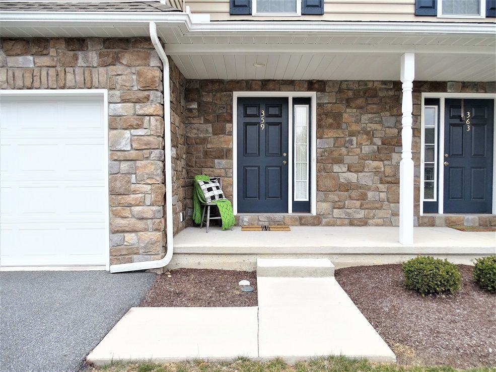 359 Mount Olive Lane - Photo 2 of 24