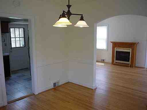 3003 Laurel Ave - Photo 2 of 18