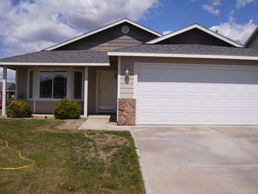 601 Columbus Ave - Photo 2 of 10