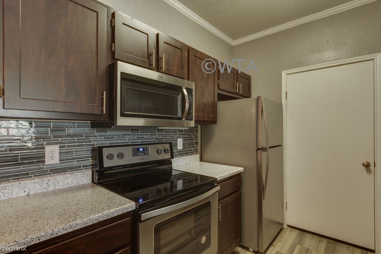 1900 Aquarena Springs Dr. - Photo 3 of 20