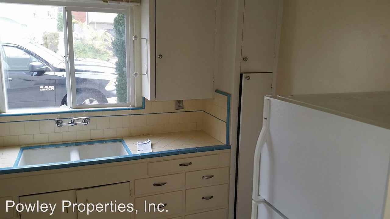 2067 & 2071 Manhattan Avenue - Photo 2 of 14