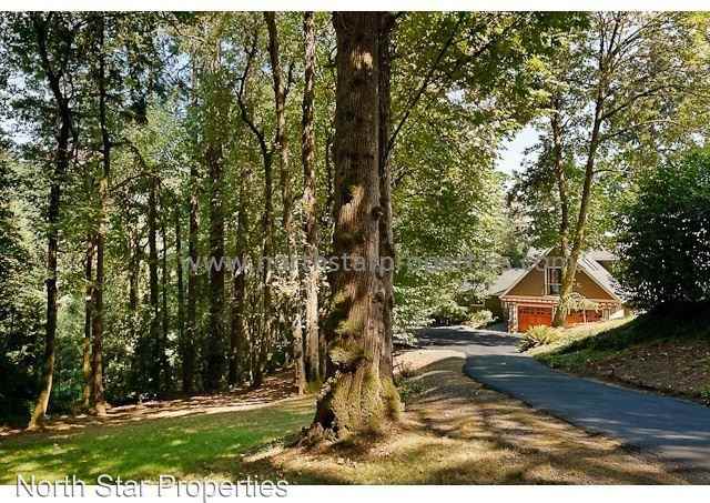 298 SW Birdshill Rd - Photo 2 of 18