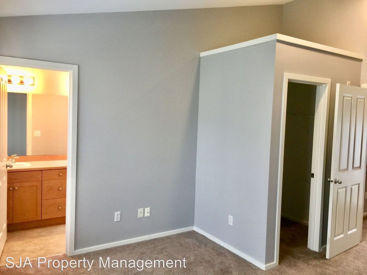 16123 NE 90th Way - Photo 3 of 6