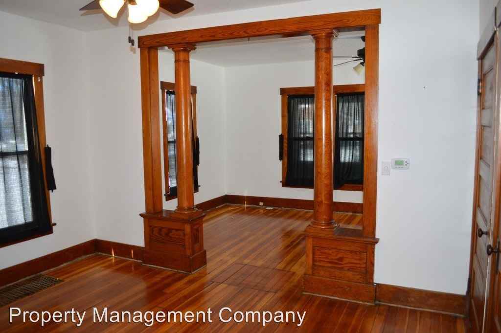 1009 1st Ave S - Photo 3 of 7