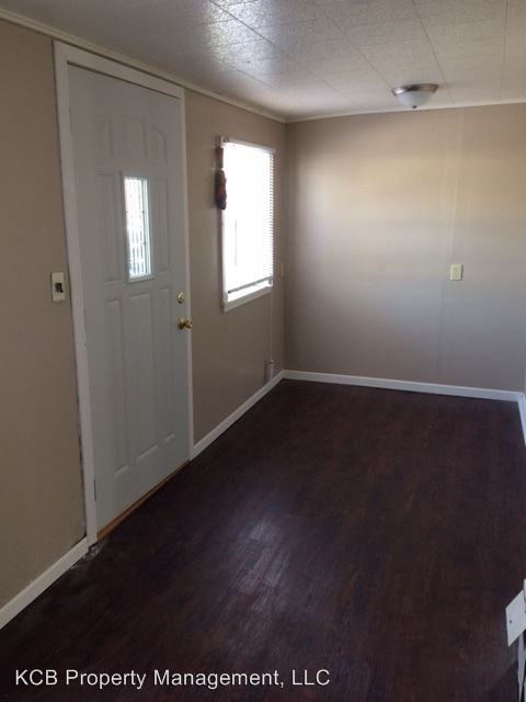328 W Perrin St - Photo 2 of 37