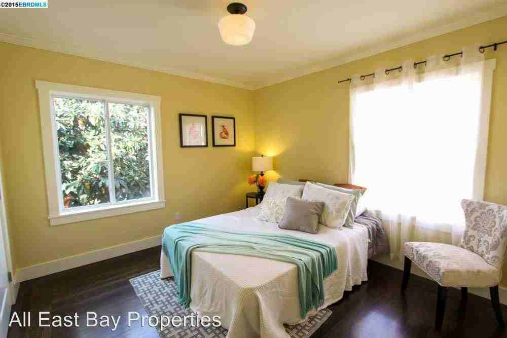 6157 Shattuck Ave - Photo 3 of 14