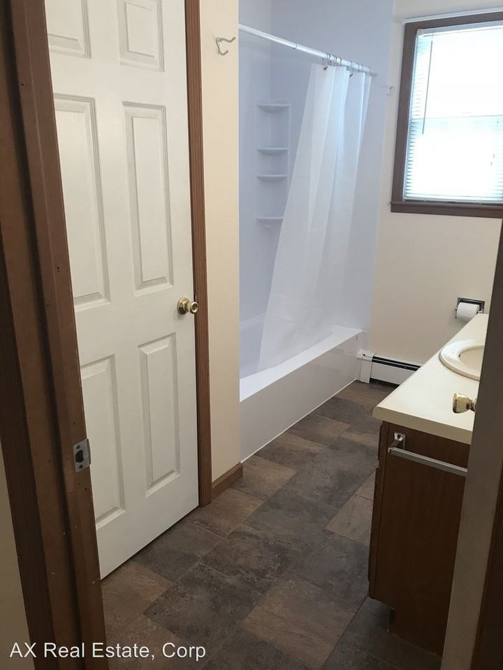 20 S Rd - Photo 3 of 4