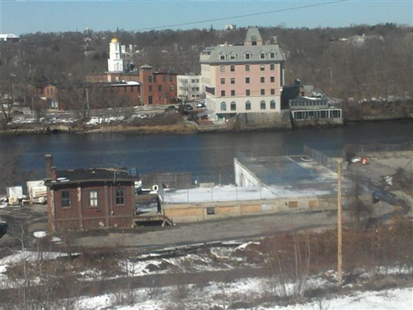 Red Bridge Apartments - Photo 3 of 4