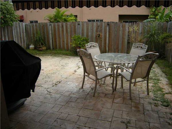 12908 SW 49th Ct - Photo 3 of 3