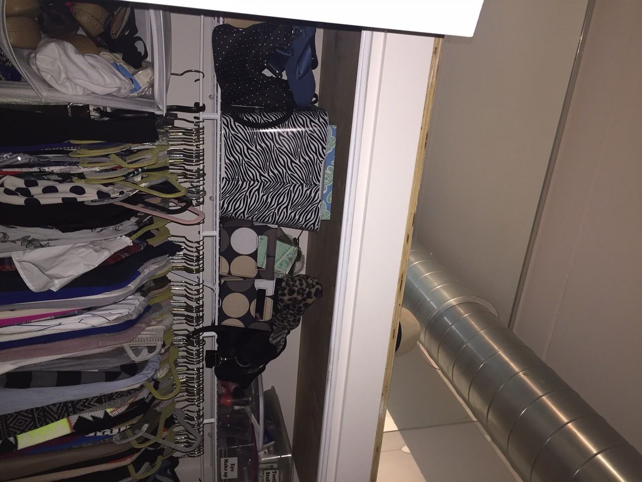 Fulton Market Apartment - Photo 3 of 18