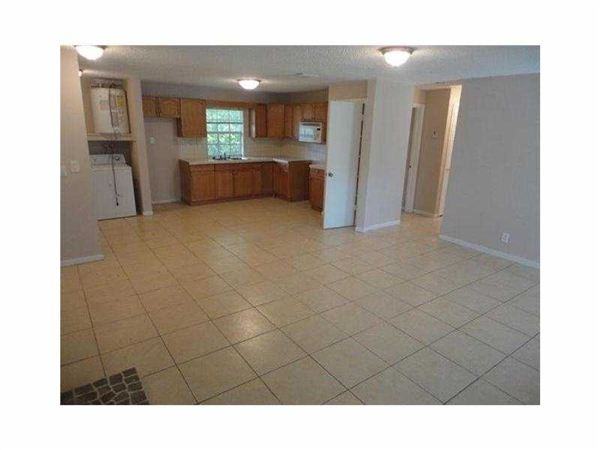 3645 SW 12th Pl - Photo 2 of 11