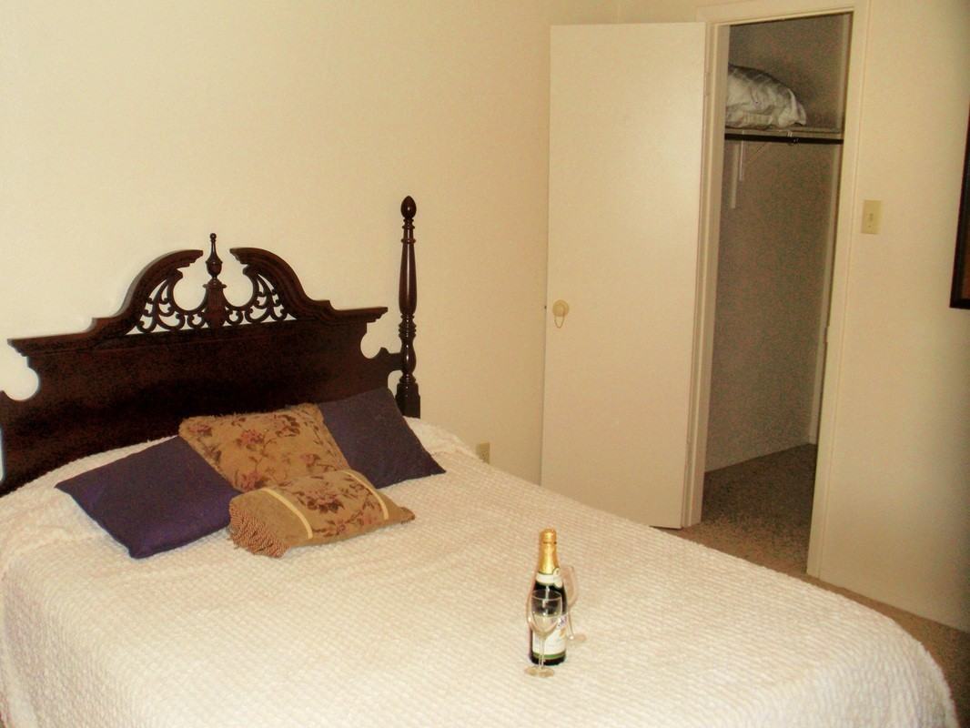 Bachman Oaks - Photo 2 of 13