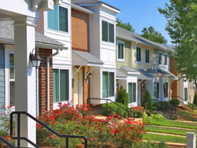 North Bay Apartments - Photo 3 of 6