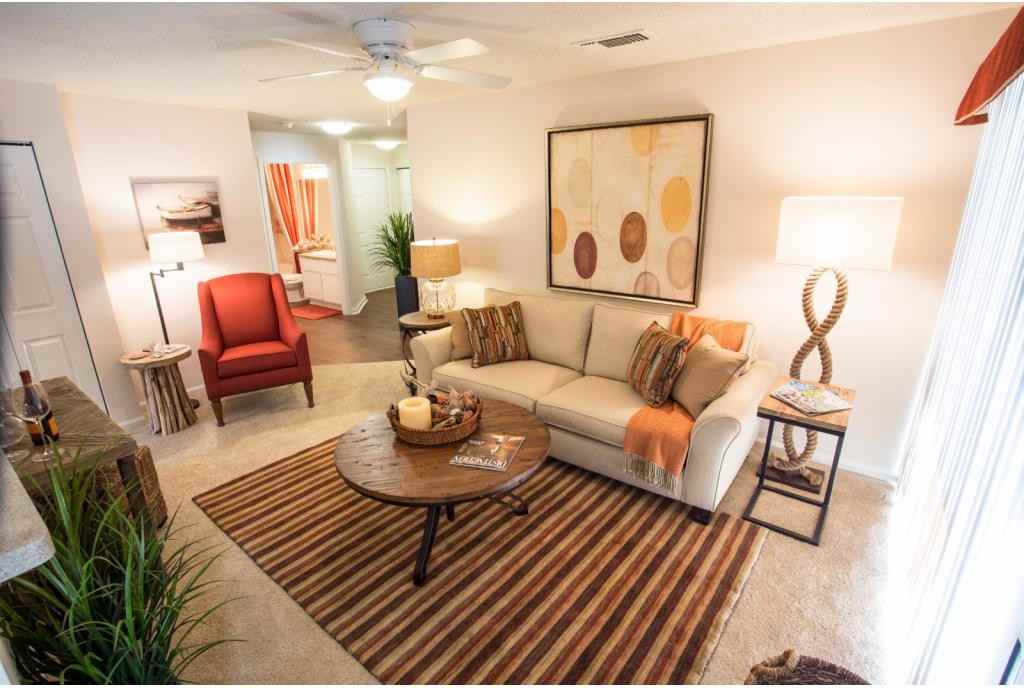 Marina Shores - Photo 3 of 14