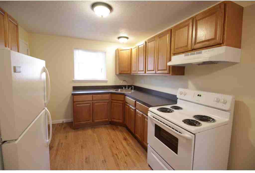 Highview Apartments - Photo 2 of 19