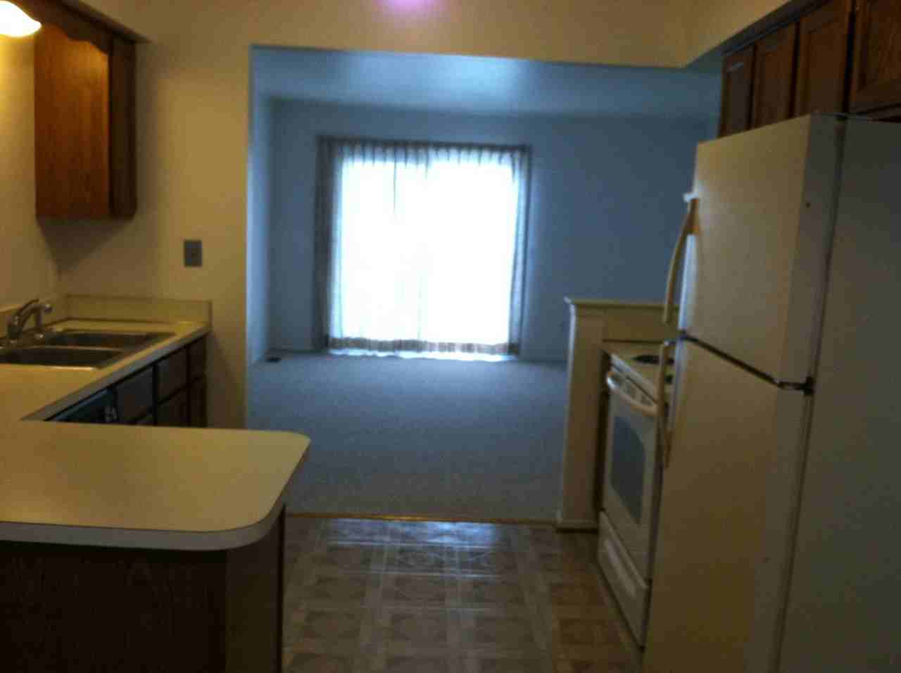 57215 Beaconsfield Rd - Photo 3 of 10