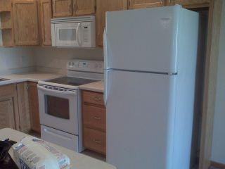 619 Danielson Ct - Photo 2 of 7